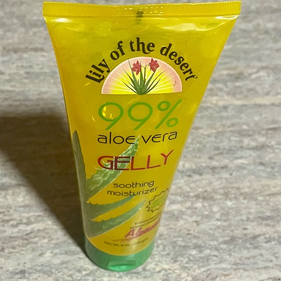 NWOT Lily of the desert 99% aloe Vera gelly moisturizer - Picture 8 of 8